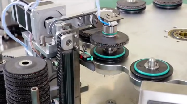 �����S��Ƽ�ȫ�ԄӸ��ٱ��z�C����ҕ�l����